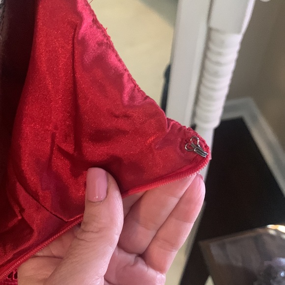 Lace Top - Picture 6 of 9